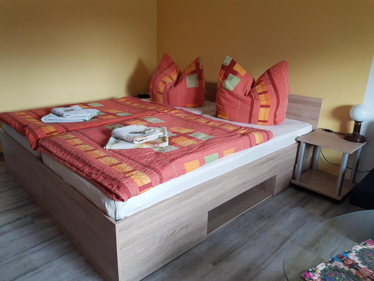 Ferienwohnung Rixen Dargelin Екстер'єр фото